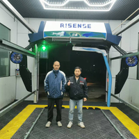 Machine de lavage de voitures électrique automatique sans contact Gantry 360 degrés, équipement de lavage sans balais et sans contact en libre-service avec sécheuse >1500W