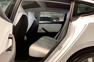 รถยนต์มือสองไมล์น้อย ปี 2024 เทสล่า โมเดล <span class=keywords><strong>3</strong></span> LONG RANGE ซีดาน พร้อมส่ง - Product Image 4