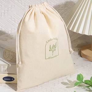 New Arrivals Natural Canvas Christmas Gift <b>Bag</b> for Packing Drawstring Customized Cotton Canvas Shopping <b>Dust</b> Pouch - Product Image 2