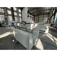 Machine CNC à 3 axes servo-électriques OUWO pour fenêtres et portes en PVC avec fonction de travail sur table rotative inclinable à 180 degrés