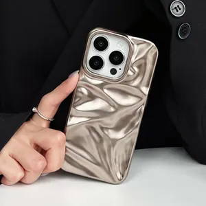 Funda mate <span class=keywords><strong>con</strong></span> pliegues galvanizados 3D para iPhone 16 15 14 Plus 13 12 11 Pro Max, funda de silicona suave <span class=keywords><strong>con</strong></span> <span class=keywords><strong>volantes</strong></span> ondulados estéticos - Product Image 3