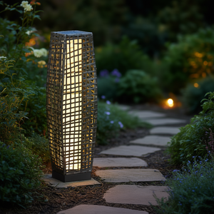 Lampe solaire LED d'extérieur en fer brossé, grande, IP65, pour jardin, lanterne élégante pour patio, utilisation intérieure et extérieure - Product Image 2