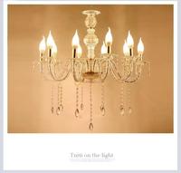 Lampe à chandelier à 6 à 15 bras pouvant être suspendue au plafond d'un salon, d'une salle à manger ou d'un lieu de réception de mariage.