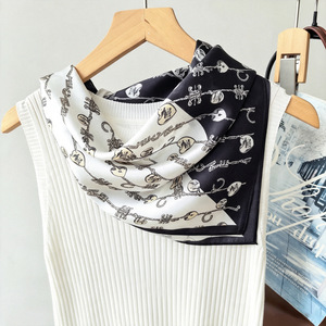Silk Bandana Custom Logo Geometric Patchwork Lightweight Summer Square Neckerchief Headscarf Factory Wholesale - Product Image 2