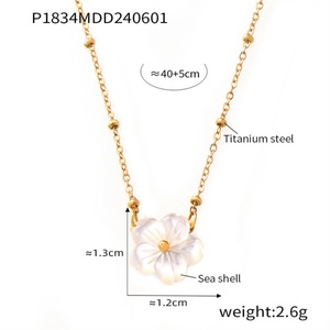 Collar de Mujer con Colgante de Flor de Acero Inoxidable, Elegante y de Lujo, Joyería Personalizada al por Mayor - Product Image 6