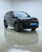 Chery X70 PLUS 2025 1.5T Turbo Essence Automatique Berline 5 Places Voiture d'occasion Gauche R18 Alliage d'aluminium Toit ouvrant panoramique LED