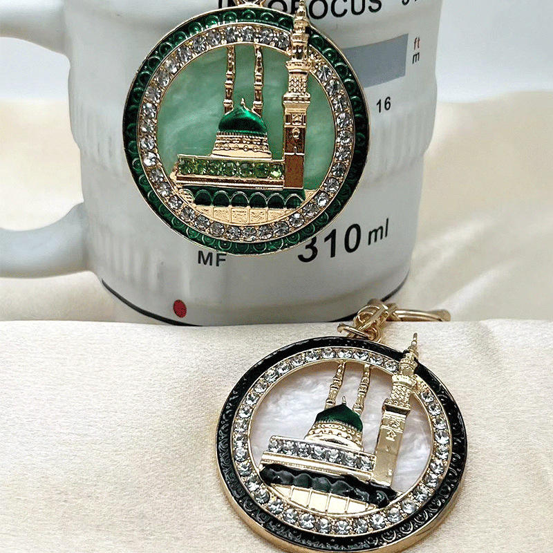 สีเขียวอ่อน