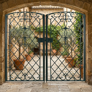 Portail de cour à double battant en fer forgé de style méditerranéen KHP, revêtement poudré, durable, installation facile, garantie non applicable - Product Image 1