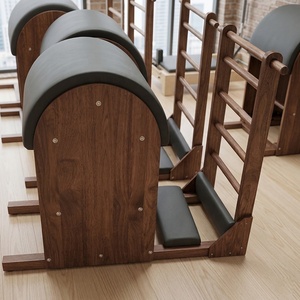 Baril d'escalade Pilates <span class=keywords><strong>en</strong></span> <span class=keywords><strong>bois</strong></span> de noyer réglable à <span class=keywords><strong>prix</strong></span> abordable avec coussin rembourré pour studio de Pilates, salle de sport, usage domestique - Product Image 2