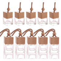 Dispositif de diffusion de bouteille de parfum de voiture Diffuseur de bouteille de voiture Clip d'évent Bouteille de diffuseur de voiture 8ml