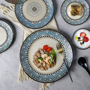Service de table en céramique bohème exotique avec motif géométrique marocain, pour les soirées à thème et les banquets bohèmes - Product Image 3