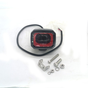 Luz de Seguridad para Montacargas, Luz de Advertencia Periférica Roja 54774-RED, Marco de Aluminio LED, IP65, Montaje en Pared - Product Image 1