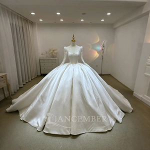 Vestido de Novia de Satén de Lujo, Estilo Princesa, con Mangas Largas, Escote en V, Modelo Lsjj11 - Product Image 4