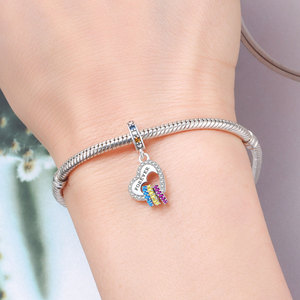 Breloques pendantes Cœur ouvert gravées à vie, multicolores, pavées de zircone cubique arc-en-ciel, en alliage de cuivre plaqué argent, style serpent européen, vente en gros - Product Image 5