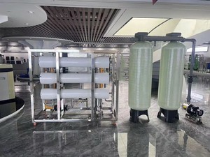 Système d'osmose inverse entièrement automatique 3000 l/h avec contrôle PLC, purificateur d'eau pour mini-ligne de production de pureté 3 t/h 3000 l/h, compact 30 - Product Image 1