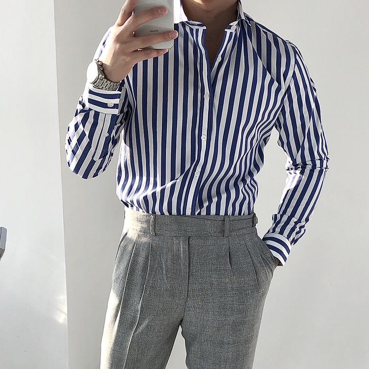 Bleu foncé