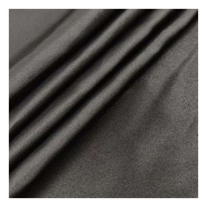 Tissu satiné tissé en polyester 100% biologique écologique 50D*75D 83 GSM 228T, résistant aux taches, séchage rapide, <span class=keywords><strong>l</strong></span>éger, uni, <span class=keywords><strong>pour</strong></span> robes - Product Image 1