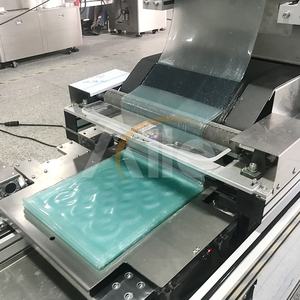 Máquina para hacer parches de <span class=keywords><strong>Ojos</strong></span> de Círculos oscuros de cristal completamente automática para máquina para hacer parches de <span class=keywords><strong>ojos</strong></span> - Product Image 2