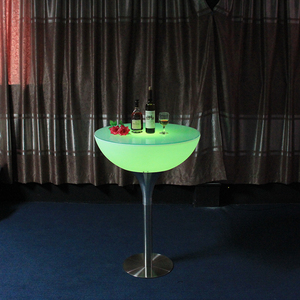 Mesa <span class=keywords><strong>de</strong></span> Bar Moderna <span class=keywords><strong>de</strong></span> Plástico con LED para Bistro, Cafetería, Cócteles, para Uso en Casa, Gimnasio o <span class=keywords><strong>Parque</strong></span> - Product Image 4