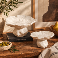 Ensemble de bols à fruits en céramique crème, bols décoratifs en forme de pétales sculpturaux pour la décoration moderne de la maison
