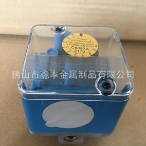 Vente directe de pressostat à gaz C6097A2110 pour compresseurs d'air, média aqueux, tension nominale 220V - Product Image 4