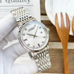 2024 새로운 여성 창조적 인 디자인 세련된 스틸 시계 여성 시계 패션 고급스러운 다이아몬드 방수 드레싱 기계식 시계