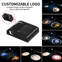 Lumière de bienvenue de logo de porte personnalisée en gros Projecteur de projection LED à induction sans fil pour l'éclairage d'avertissement de décoration de voiture