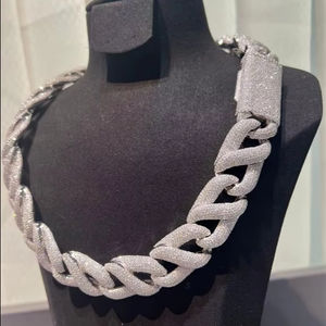 สร้อยคอฮิปฮอปชุบทองประดับเพชรโมอิสซาไนต์ VVS ขายดี รุ่น Cuban Chain สำหรับผู้ชาย - Product Image 4