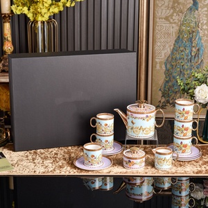 Juego de café de cerámica estilo pastoral europeo, muy vendido, con diseño de mariposas, para decoración de mesas de hotel y salas de muestra. - Product Image 1