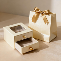 Mini-sacs et boîtes d'emballage pour bijoux, boîte à bagues personnalisée en carton avec fenêtre frontale, type tiroir, boîte à bijoux de luxe avec ruban de tirage