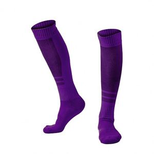 Chaussettes de football longues en tissu éponge, chaussettes de sport pour l'entraînement et les matchs d'équipe - Product Image 4