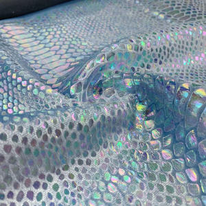 Tela de terciopelo de poliéster 100% con diseño holográfico de escamas de sirena estampado azul 150D hielo suave zapatos de mujer funda de sofá cortinas - Product Image 5