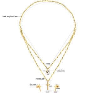 Ensemble de bijoux tendance personnalisable en gros, collier double et boucles d'oreilles en acier inoxydable plaqué or 18 carats PVD avec zircon - Product Image 2