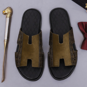Pantuflas de hombre de cuero genuino, estilo europeo, modernas, cómodas, informales, para uso en exteriores y en casa, novedad de verano. - Product Image 4