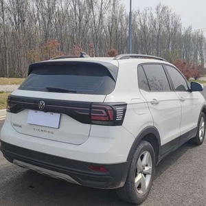 <span class=keywords><strong>Volkswagen</strong></span> <span class=keywords><strong>T</strong></span>-<span class=keywords><strong>Cross</strong></span> 2023 1.5L Automatica SUV Compatto Urbano Tedesco Usato - Product Image 3