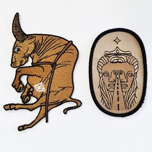 Patch brodé personnalisé à thermocoller pour vêtements - Product Image 5