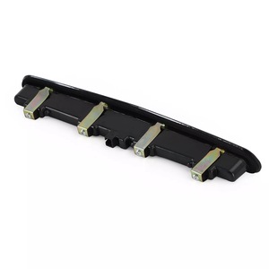 Luz de Freno Elevada LED para Chevrolet Camaro 2016-2021, Negra y Roja, 84330249 84776577 84468410 - Product Image 2