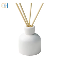 C & H Diffuseur de roseaux en bouteille personnalisé de 150ml Diffuseur de roseaux en céramique véritable pour aromathérapie Ensemble cadeau pour femme