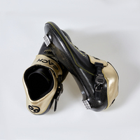 Chaussures de patinage à vitesse en fibre de carbone Eachkids, patins à roulettes de vitesse avec roues en PU 100mm*4/110mm*3/110mm*4 à vendre, 1 paire 90mm/100mm