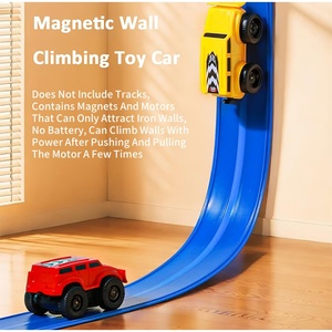 Coche de juguete de escalada magnético antigravedad que contiene imanes que solo se adhieren a las paredes de hierro alimentadas por un motor para escalar paredes - Product Image 3
