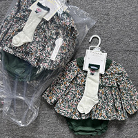 Ensemble de vêtements en velours côtelé pour bébé fille, 3 pièces, jupe, chaussettes, bloomers, tenue douce et chaude pour bébé de 0 à 24 mois, Style européen doux