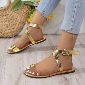 Sandalias Planas Doradas Metálicas para Mujer, Sandalias de Verano con Correa en el Tobillo, Sandalias Casuales para Uso Diario al Aire Libre - Product Image 2