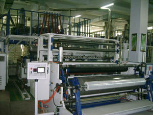 Película Estirable de Alta Calidad al por Mayor de China, Proveedor Dorado, Rollo <span class=keywords><strong>Jumbo</strong></span> de Película Retráctil de Plástico a un Precio Razonable - Product Image 5