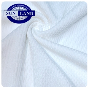 100% polyester Birdeye maille tissu antibactérien DRY FIT CLEANCOOL Silver Ion pour vêtements de sport vêtements de football et <span class=keywords><strong>sous</strong></span>-vêtements - Product Image 2