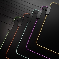 Tapis de souris de jeu RGB, grand format, coloré, lumineux, antidérapant, tapis de souris RGB épais, protection de bureau, e-sport, logo personnalisé