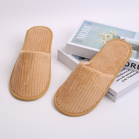 Pantoufles jetables en polaire corail pour hommes, vente en gros d'usine, pour hôtels, spas et salons de beauté