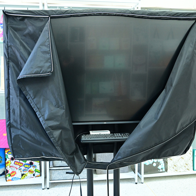 Outdoor Full TV Cover Weatherproof&Dustproof Remote Pocket Outdoor TV Covers Waterproof and Weatherproof TV Screen Protector