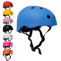 Enfants et jeunes respirant réglable Sports de plein air casque de sécurité planche à roulettes cyclisme patinage à roulettes Scooter casque multi-couleurs