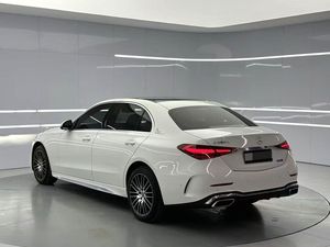 Acceptation des commandes personnalisées – Mercedes-Benz Classe C C260L Édition <span class=keywords><strong>Sport</strong></span> Limitée <span class=keywords><strong>2024</strong></span> – Voiture de luxe à propulsion arrière avec intérieur en cuir et bois massif - Product Image 5