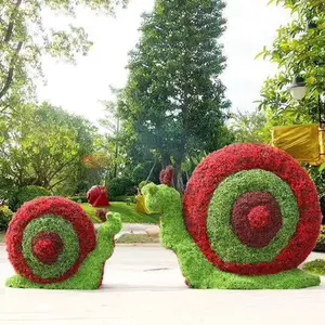 2022 Nieuwe Ontwerp Decoratieve Tuin Topiary Slak Dier Vorm Planten Groene Plant Kunstmatige Plant Voor Park Zoo Straat Decoratie